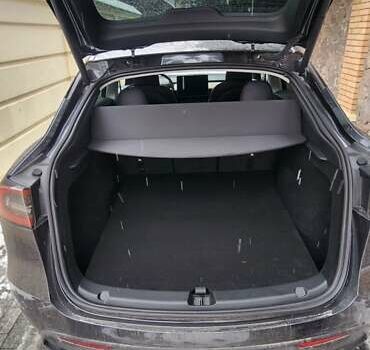 Сірий Тесла Model Y, об'ємом двигуна 0 л та пробігом 17 тис. км за 35400 $, фото 4 на Automoto.ua