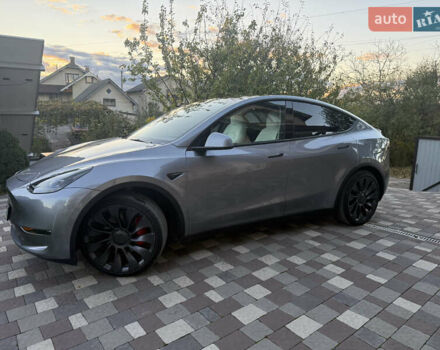 Сірий Тесла Model Y, об'ємом двигуна 0 л та пробігом 12 тис. км за 33300 $, фото 2 на Automoto.ua