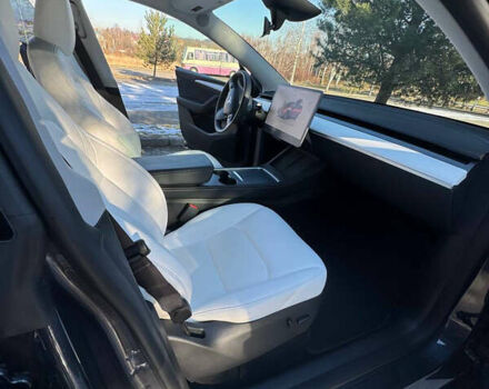 Серый Тесла Model Y, объемом двигателя 0 л и пробегом 9 тыс. км за 29500 $, фото 77 на Automoto.ua