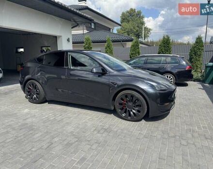 Серый Тесла Model Y, объемом двигателя 0 л и пробегом 20 тыс. км за 33900 $, фото 6 на Automoto.ua