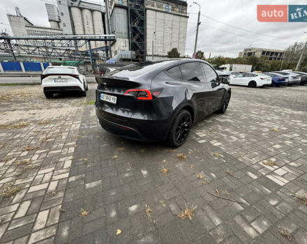 Серый Тесла Model Y, объемом двигателя 0 л и пробегом 8 тыс. км за 31999 $, фото 9 на Automoto.ua