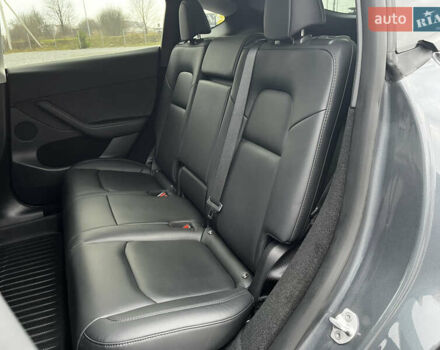 Сірий Тесла Model Y, об'ємом двигуна 0 л та пробігом 20 тис. км за 24800 $, фото 12 на Automoto.ua