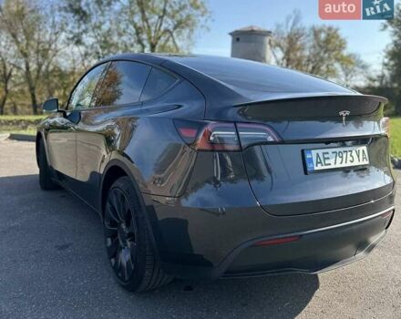 Сірий Тесла Model Y, об'ємом двигуна 0 л та пробігом 25 тис. км за 35500 $, фото 20 на Automoto.ua