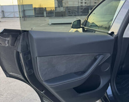 Сірий Тесла Model Y, об'ємом двигуна 0 л та пробігом 18 тис. км за 25500 $, фото 12 на Automoto.ua