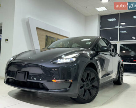 Серый Тесла Model Y, объемом двигателя 0 л и пробегом 1 тыс. км за 37500 $, фото 38 на Automoto.ua