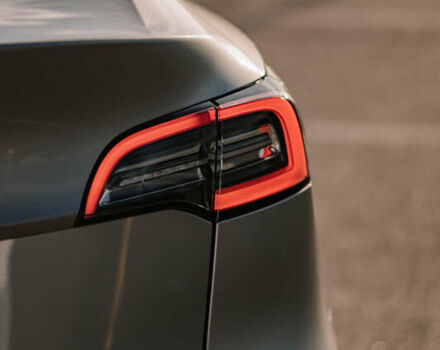 Сірий Тесла Model Y, об'ємом двигуна 0 л та пробігом 12 тис. км за 32500 $, фото 10 на Automoto.ua