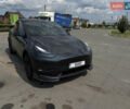 Серый Тесла Model Y, объемом двигателя 0 л и пробегом 19 тыс. км за 38000 $, фото 1 на Automoto.ua