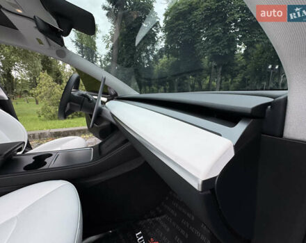 Серый Тесла Model Y, объемом двигателя 0 л и пробегом 7 тыс. км за 33999 $, фото 16 на Automoto.ua