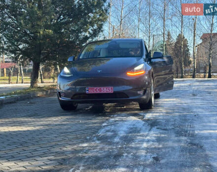 Серый Тесла Model Y, объемом двигателя 0 л и пробегом 9 тыс. км за 29500 $, фото 13 на Automoto.ua