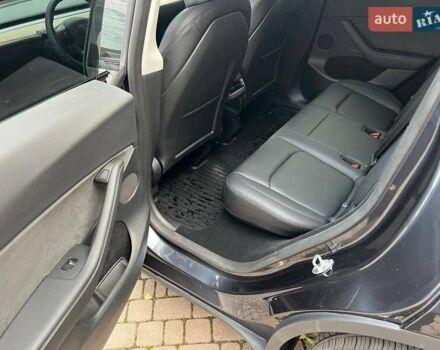 Серый Тесла Model Y, объемом двигателя 0 л и пробегом 4 тыс. км за 29900 $, фото 11 на Automoto.ua