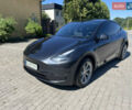 Серый Тесла Model Y, объемом двигателя 0 л и пробегом 12 тыс. км за 30000 $, фото 1 на Automoto.ua