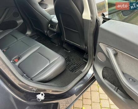 Серый Тесла Model Y, объемом двигателя 0 л и пробегом 4 тыс. км за 29900 $, фото 12 на Automoto.ua
