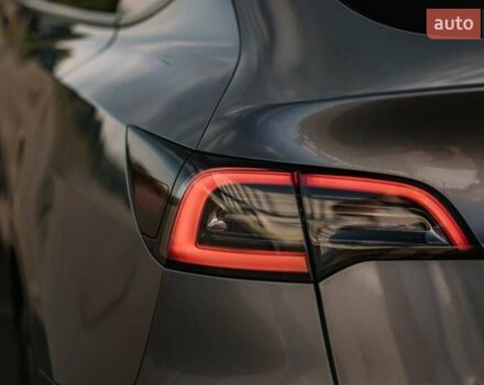 Серый Тесла Model Y, объемом двигателя 0 л и пробегом 6 тыс. км за 33500 $, фото 13 на Automoto.ua