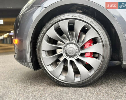 Сірий Тесла Model Y, об'ємом двигуна 0 л та пробігом 8 тис. км за 33300 $, фото 11 на Automoto.ua