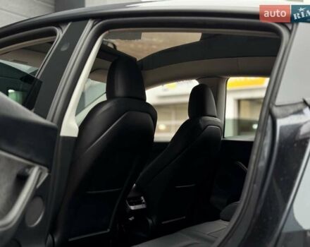 Сірий Тесла Model Y, об'ємом двигуна 0 л та пробігом 16 тис. км за 30500 $, фото 15 на Automoto.ua