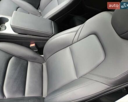 Сірий Тесла Model Y, об'ємом двигуна 0 л та пробігом 24 тис. км за 25000 $, фото 23 на Automoto.ua