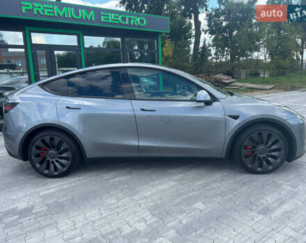 Серый Тесла Model Y, объемом двигателя 0 л и пробегом 1 тыс. км за 36500 $, фото 4 на Automoto.ua
