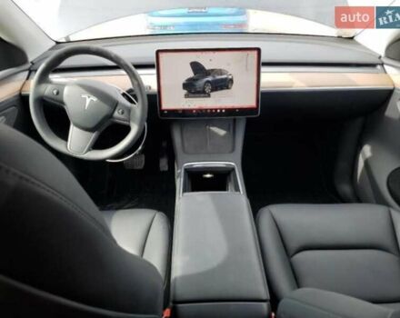 Серый Тесла Model Y, объемом двигателя 0 л и пробегом 16 тыс. км за 28000 $, фото 7 на Automoto.ua