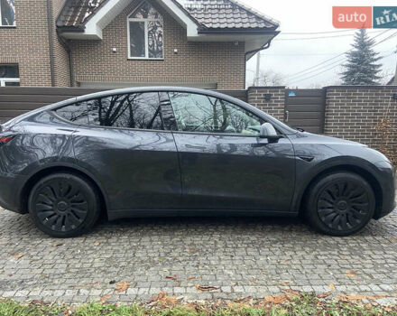 Серый Тесла Model Y, объемом двигателя 0 л и пробегом 5 тыс. км за 26000 $, фото 6 на Automoto.ua