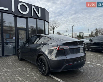 Сірий Тесла Model Y, об'ємом двигуна 0 л та пробігом 31 тис. км за 24499 $, фото 7 на Automoto.ua