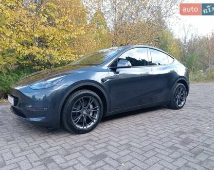 Серый Тесла Model Y, объемом двигателя 0 л и пробегом 7 тыс. км за 30800 $, фото 8 на Automoto.ua