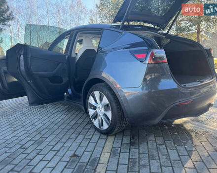 Серый Тесла Model Y, объемом двигателя 0 л и пробегом 9 тыс. км за 29500 $, фото 52 на Automoto.ua