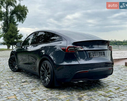 Серый Тесла Model Y, объемом двигателя 0 л и пробегом 7 тыс. км за 33999 $, фото 36 на Automoto.ua