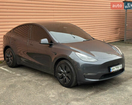 Серый Тесла Model Y, объемом двигателя 0 л и пробегом 2 тыс. км за 35490 $, фото 56 на Automoto.ua