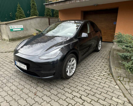 Серый Тесла Model Y, объемом двигателя 0 л и пробегом 15 тыс. км за 34500 $, фото 2 на Automoto.ua