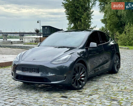 Серый Тесла Model Y, объемом двигателя 0 л и пробегом 7 тыс. км за 33999 $, фото 120 на Automoto.ua