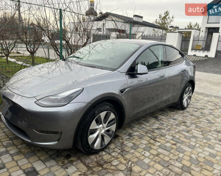 Сірий Тесла Model Y, об'ємом двигуна 0 л та пробігом 29 тис. км за 32000 $, фото 1 на Automoto.ua