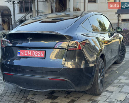 Серый Тесла Model Y, объемом двигателя 0 л и пробегом 8 тыс. км за 28700 $, фото 5 на Automoto.ua