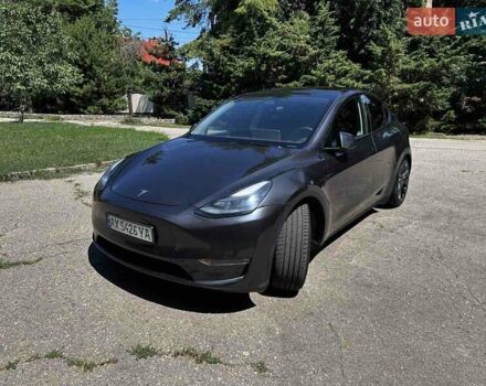 Серый Тесла Model Y, объемом двигателя 0 л и пробегом 17 тыс. км за 34000 $, фото 6 на Automoto.ua