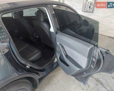 Серый Тесла Model Y, объемом двигателя 0 л и пробегом 1 тыс. км за 29900 $, фото 15 на Automoto.ua