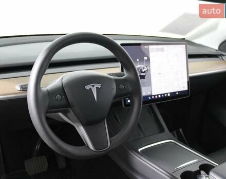Сірий Тесла Model Y, об'ємом двигуна 0 л та пробігом 34 тис. км за 16300 $, фото 12 на Automoto.ua