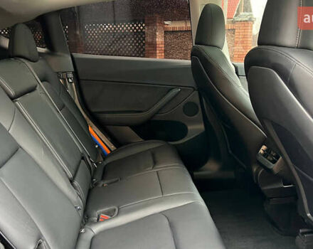 Серый Тесла Model Y, объемом двигателя 0 л и пробегом 21 тыс. км за 24000 $, фото 18 на Automoto.ua