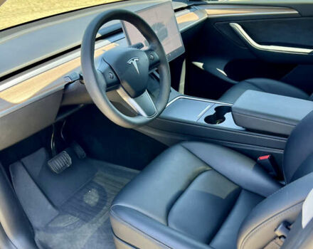 Серый Тесла Model Y, объемом двигателя 0 л и пробегом 45 тыс. км за 24500 $, фото 17 на Automoto.ua