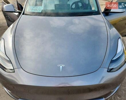 Серый Тесла Model Y, объемом двигателя 0 л и пробегом 26 тыс. км за 21800 $, фото 34 на Automoto.ua