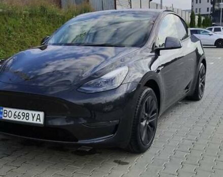 Серый Тесла Model Y, объемом двигателя 0 л и пробегом 3 тыс. км за 29000 $, фото 3 на Automoto.ua