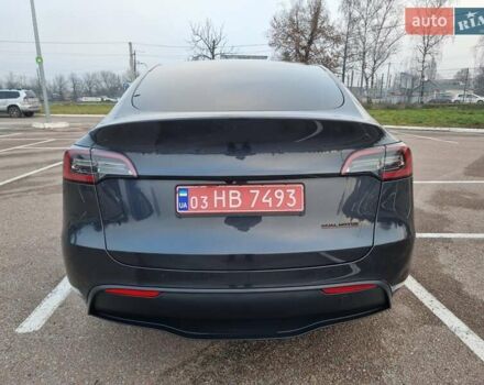 Серый Тесла Model Y, объемом двигателя 0 л и пробегом 24 тыс. км за 30900 $, фото 5 на Automoto.ua