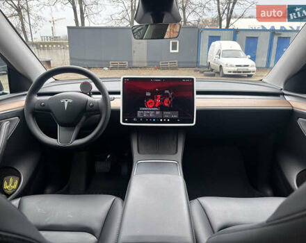 Серый Тесла Model Y, объемом двигателя 0 л и пробегом 22 тыс. км за 31500 $, фото 22 на Automoto.ua