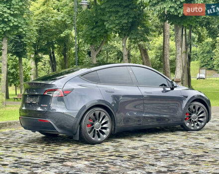 Серый Тесла Model Y, объемом двигателя 0 л и пробегом 7 тыс. км за 33999 $, фото 77 на Automoto.ua