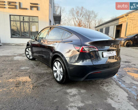 Серый Тесла Model Y, объемом двигателя 0 л и пробегом 1 тыс. км за 39900 $, фото 16 на Automoto.ua