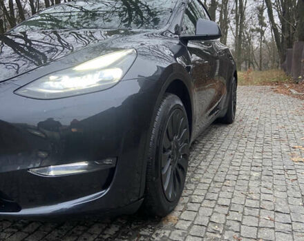 Серый Тесла Model Y, объемом двигателя 0 л и пробегом 5 тыс. км за 26000 $, фото 2 на Automoto.ua