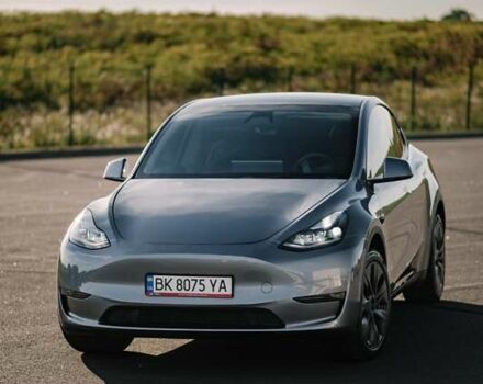 Серый Тесла Model Y, объемом двигателя 0 л и пробегом 6 тыс. км за 33500 $, фото 24 на Automoto.ua