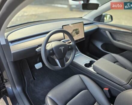 Сірий Тесла Model Y, об'ємом двигуна 0 л та пробігом 19 тис. км за 34900 $, фото 22 на Automoto.ua