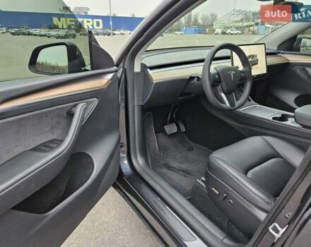 Сірий Тесла Model Y, об'ємом двигуна 0 л та пробігом 12 тис. км за 29900 $, фото 17 на Automoto.ua