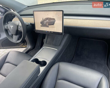 Серый Тесла Model Y, объемом двигателя 0 л и пробегом 1 тыс. км за 32900 $, фото 20 на Automoto.ua