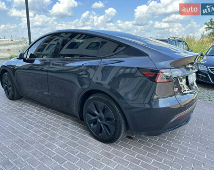 Тесла Model Y 2024 в Ровно на Automoto.ua Серый Тесла Model Y, объемом двигателя 0 л и пробегом 6 тыс. км за 35999 $, фото 5 на Automoto.ua