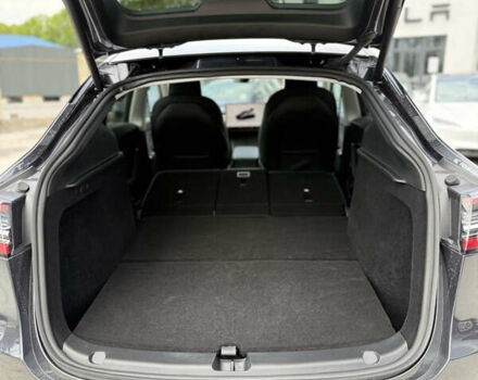 Сірий Тесла Model Y, об'ємом двигуна 0 л та пробігом 4 тис. км за 28400 $, фото 23 на Automoto.ua